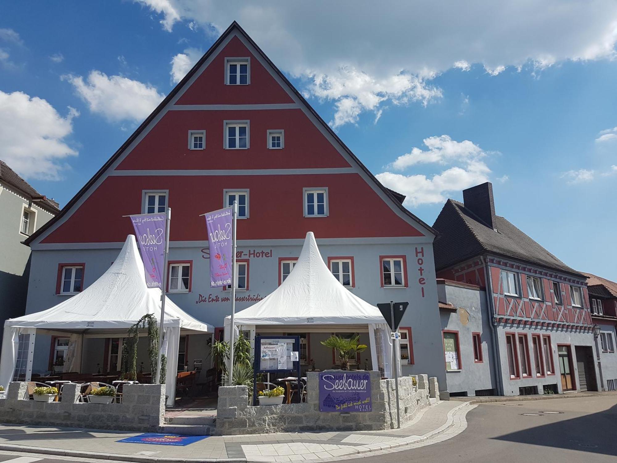 Seebauer-Hotel Die Ente Von Wassertrüdingen Extérieur photo